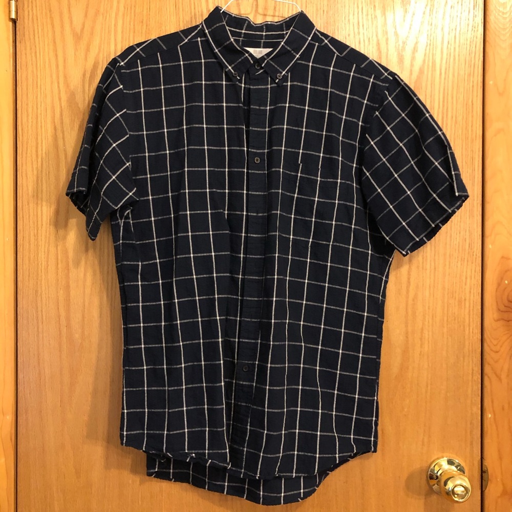 Uniqlo Men’s Short Sleeve Button Down Shirt